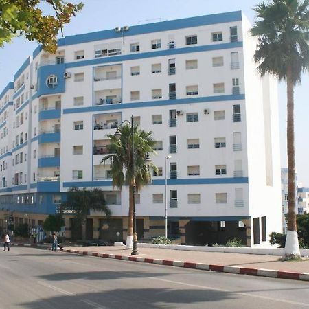 View Apartments Ларач Екстер'єр фото