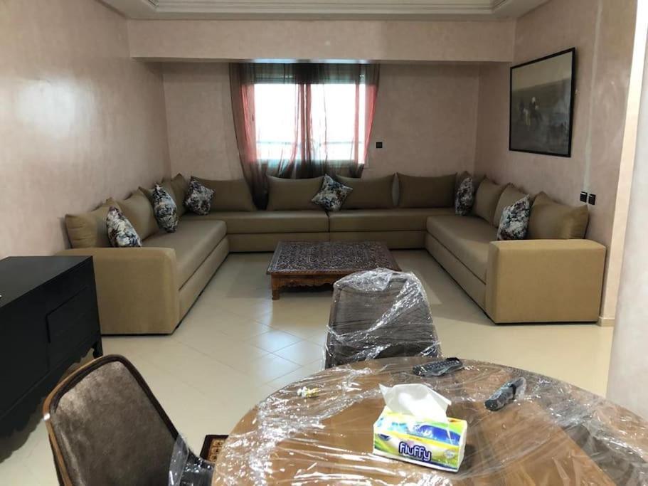 View Apartments Ларач Екстер'єр фото