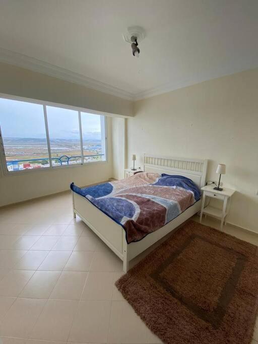 View Apartments Ларач Екстер'єр фото